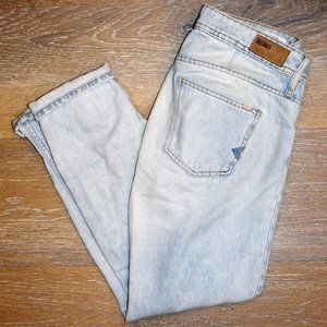 SALE‼️ Reiko Light Wash Boyfriend Jeans
